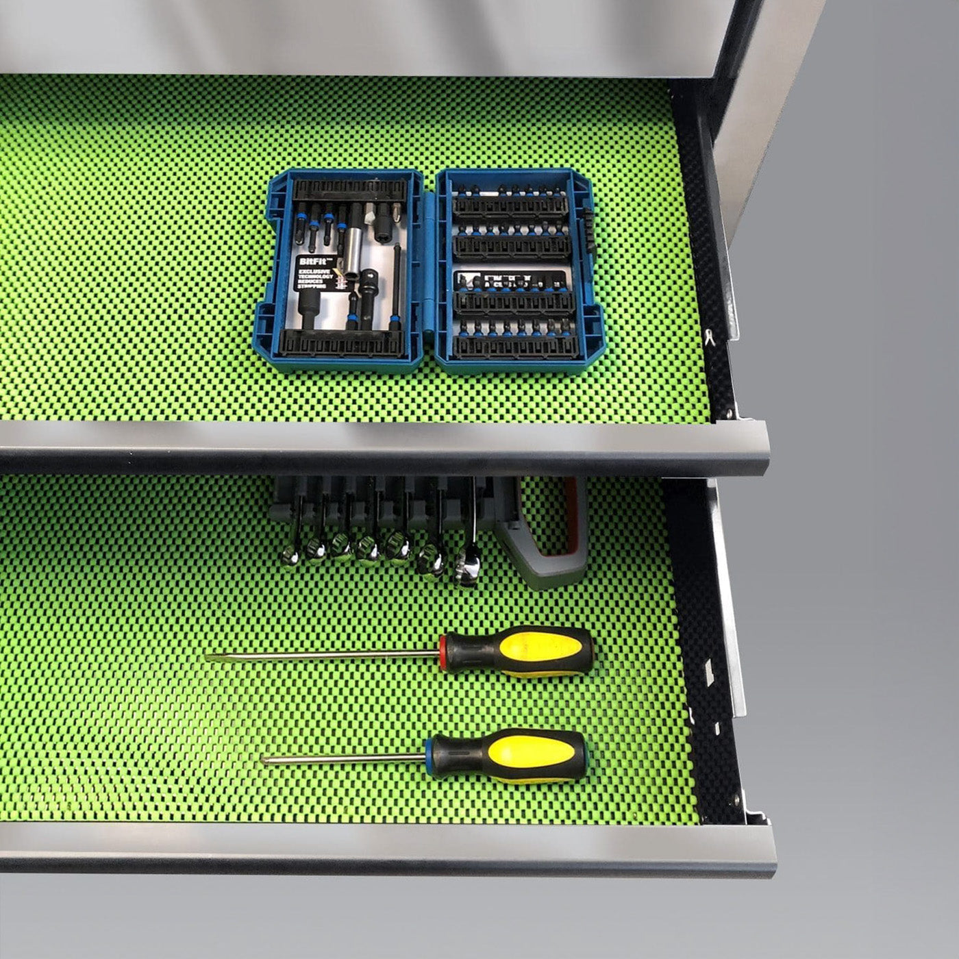 Non-Adhesive Drawer Liner